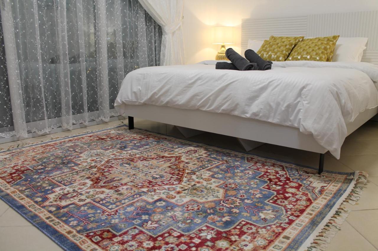 Newly Furnished Cozy 1 Bedroom Apartment Close To Jbr Beach And Metro Дубай Екстериор снимка