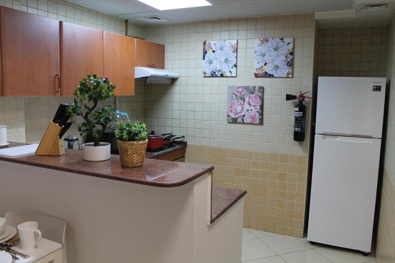 Newly Furnished Cozy 1 Bedroom Apartment Close To Jbr Beach And Metro Дубай Екстериор снимка